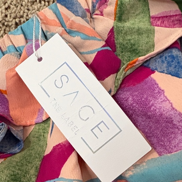 Sage Multicolor Patterned Garment - Picture 9 of 9